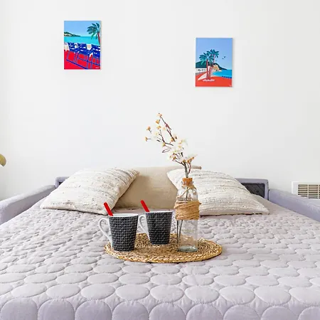 Апартаменты Studio Le Paga By Interhome